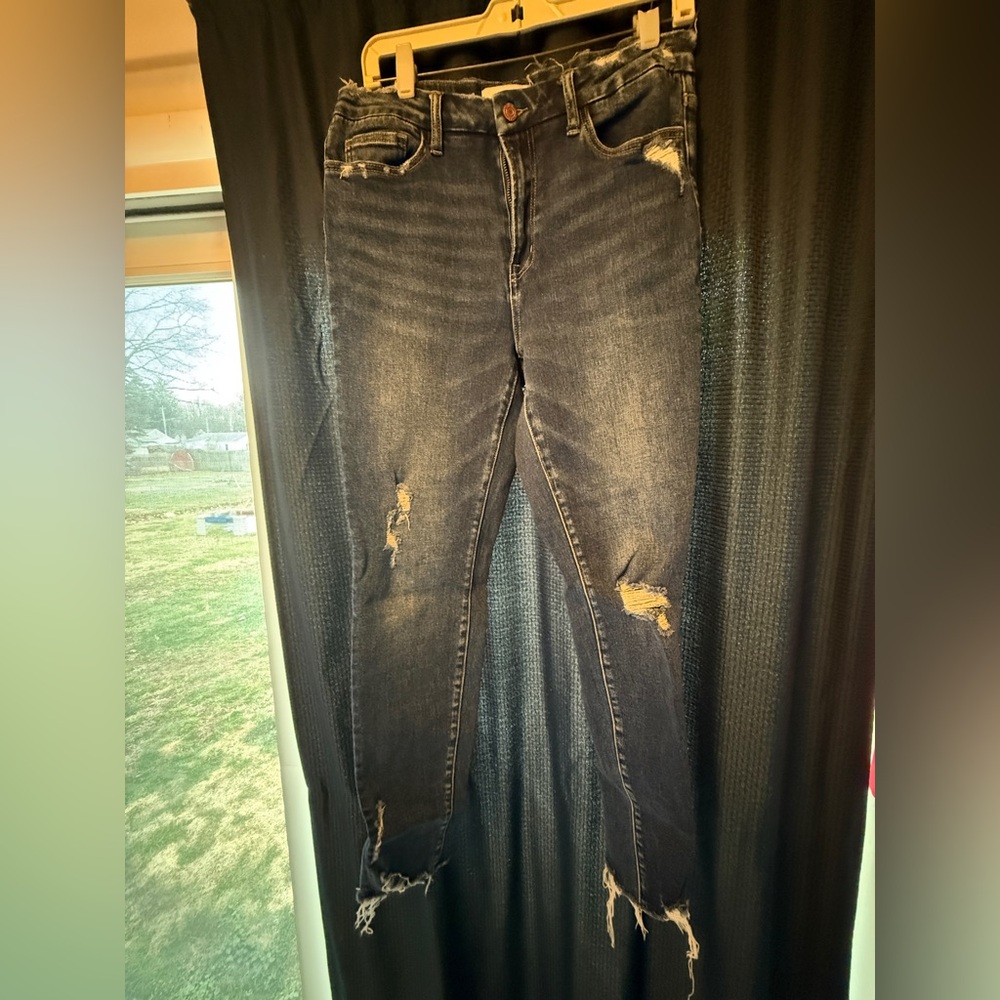 Distressed Jeans